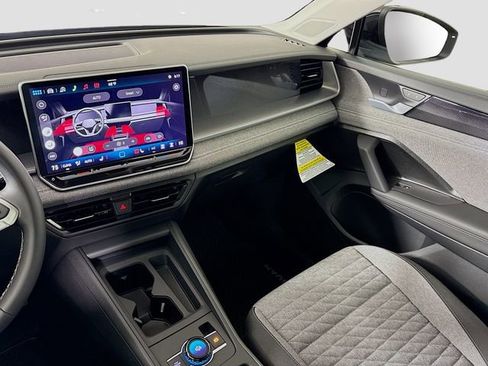 New 2026 Volkswagen Tiguan S image 22