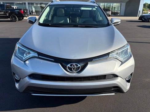 Used 2016 Toyota RAV4 XLE AWD/4WD image 9