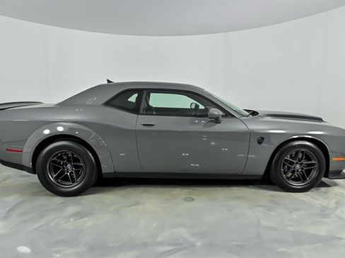 Used 2023 Dodge Challenger SRT Hellcat Redeye RWD image 10