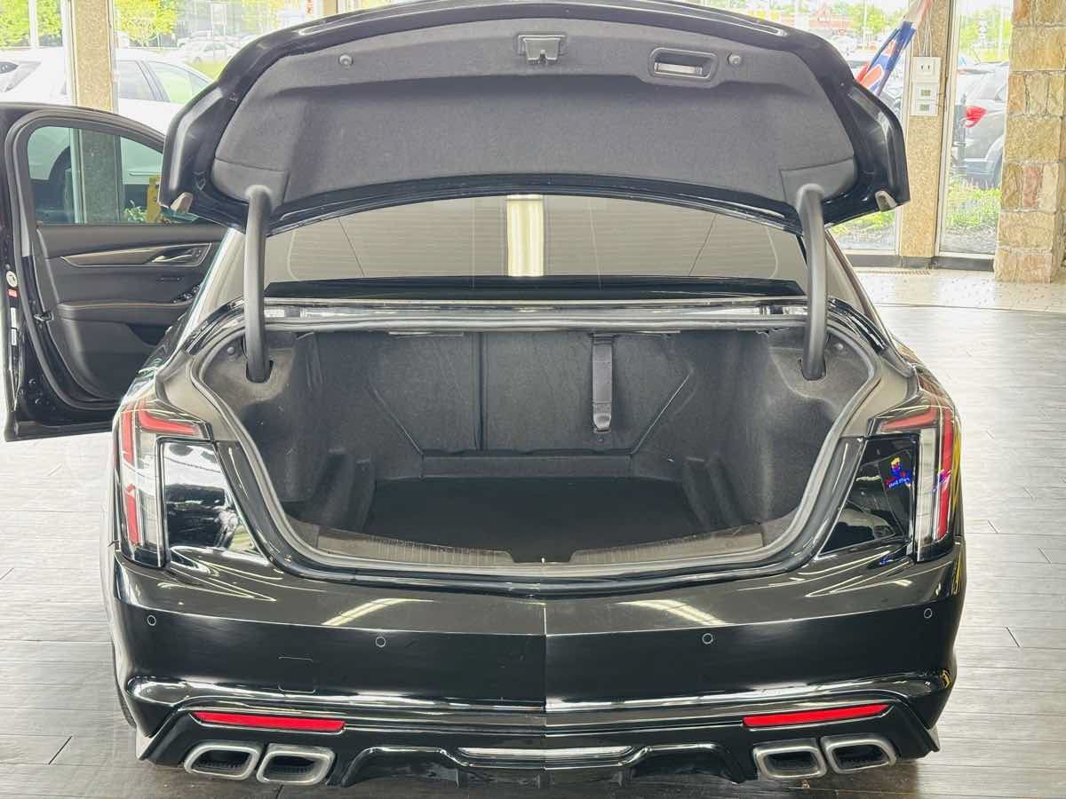 Used 2021 Cadillac CT5 V w/ Cold Weather Package AWD/4WD image 9