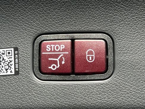 New 2026 Mercedes-Benz GLC 300 4MATIC image 25