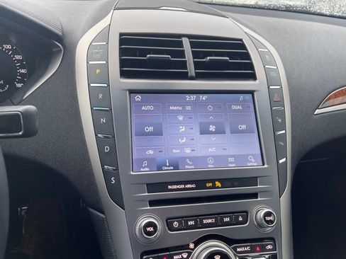 Used 2020 Lincoln MKZ Reserve w/ Luxury Package FWD image 6