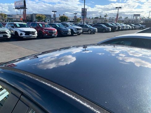 Used 2014 Chevrolet Cruze LT w/ RS Package FWD image 9