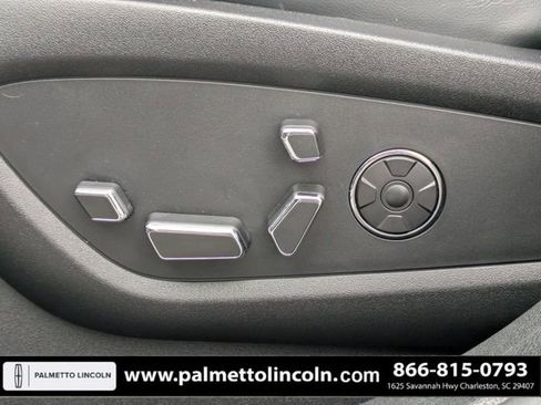 Certified 2023 Lincoln Nautilus Reserve w/ Equipment Group 201A image 22