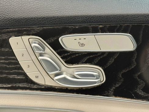 Used 2017 Mercedes-Benz C 300 4MATIC Sedan w/ Premium 3 Package image 26