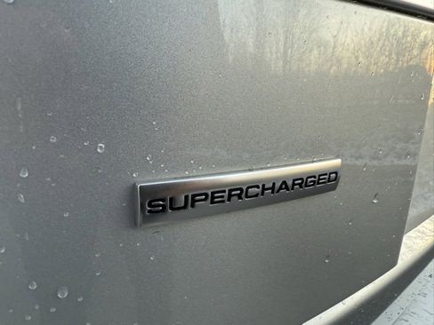 Used 2017 Land Rover Range Rover Supercharged image 8