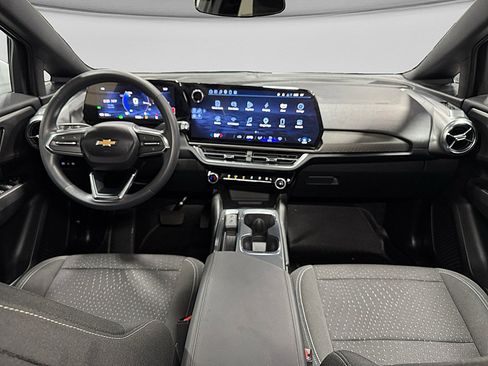 Used 2025 Chevrolet Equinox EV LT FWD image 15
