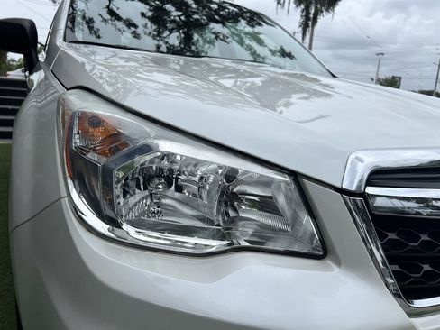 Used 2015 Subaru Forester 2.5i w/ Alloy Wheel Package image 8