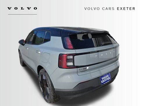 New 2026 Volvo EX30 Plus w/ Climate Package image 5
