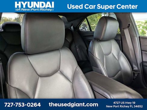 Used 2021 Cadillac CT4 Luxury image 6