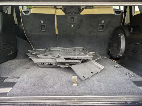 Used 2019 Jeep Wrangler Unlimited Rubicon image 22