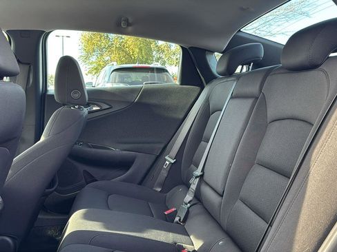 Used 2023 Chevrolet Malibu LT image 23