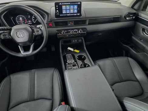 Used 2025 Honda Pilot EX-L image 28