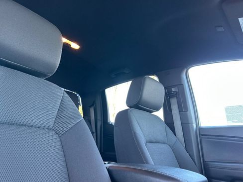 Certified 2024 GMC Canyon Elevation w/ Convenience Package AWD/4WD image 17