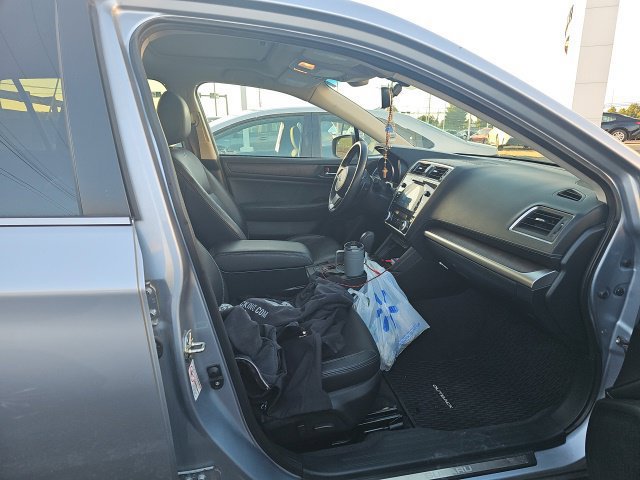 Used 2019 Subaru Outback 2.5i Limited AWD/4WD image 9