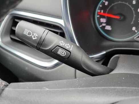 Used 2023 Chevrolet Equinox LT image 15