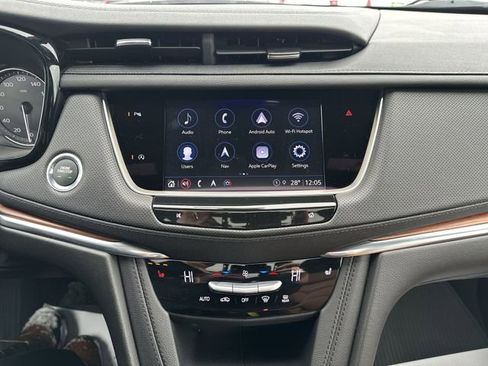 Used 2025 Cadillac XT5 Premium Luxury AWD/4WD image 15