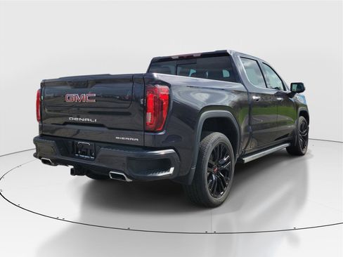 Used 2022 GMC Sierra 1500 Denali image 4