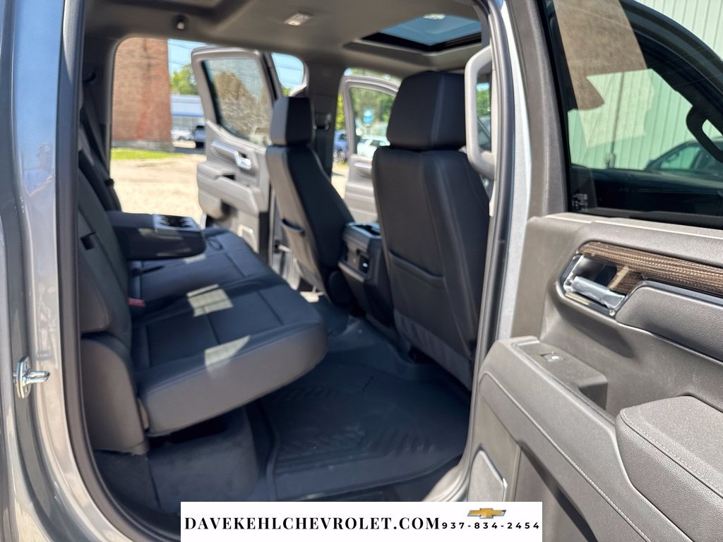 Used 2025 Chevrolet Silverado 1500 LT Trail Boss w/ LT Trail Boss Premium Package AWD/4WD image 28