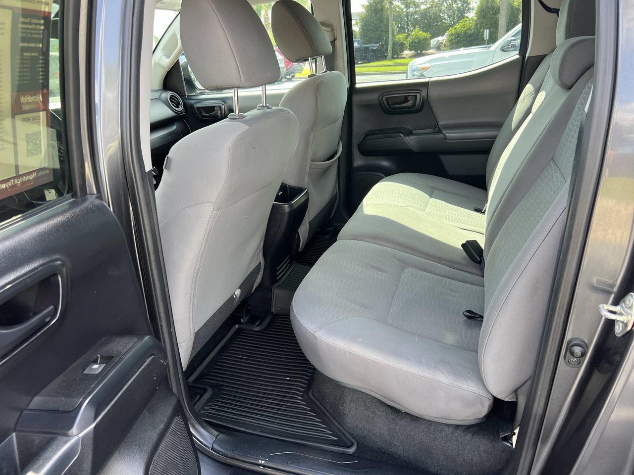 Used 2018 Toyota Tacoma SR w/ SR Convenience Package AWD/4WD image 32