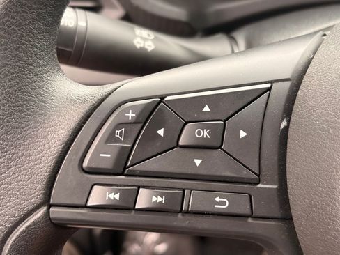 Certified 2025 Nissan Sentra S FWD image 30