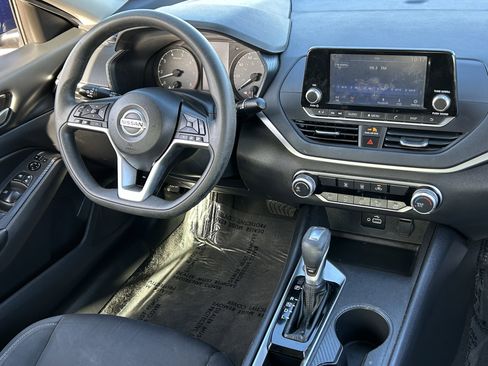 Used 2022 Nissan Altima 2.5 S image 13