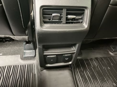 Used 2019 Ford Edge SEL w/ Equipment Group 201A image 13