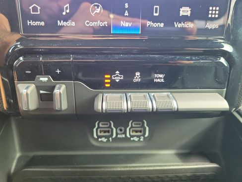 Used 2024 RAM 1500 Limited AWD/4WD image 27