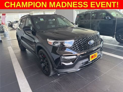 Used 2023 Ford Explorer ST w/ Equipment Group 401A image 2