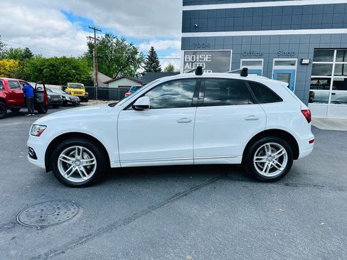 Used 2017 Audi Q5 2.0T Premium Plus w/ Technology Package AWD/4WD image 4