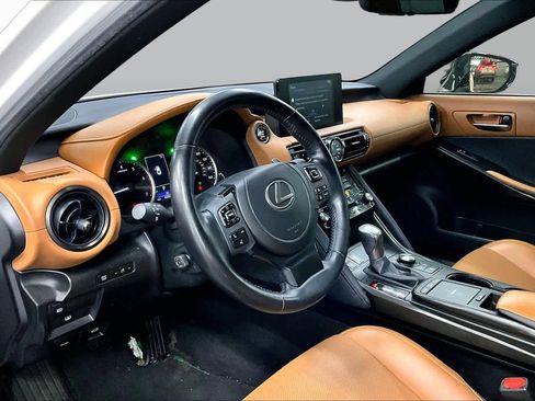 Used 2023 Lexus IS 300 w/ Premium Package RWD image 17