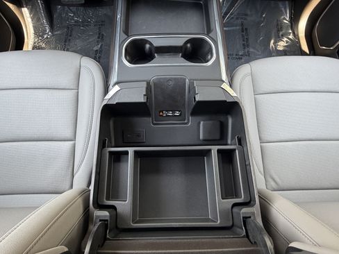 New 2026 GMC Sierra 2500 SLT AWD/4WD image 31