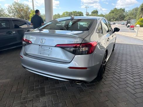 Used 2023 Honda Civic Sport image 5