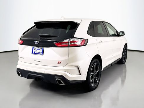 Used 2019 Ford Edge ST w/ Convenience Package image 5