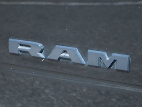 Used 2023 RAM 2500 Laramie w/ Night Edition AWD/4WD image 47