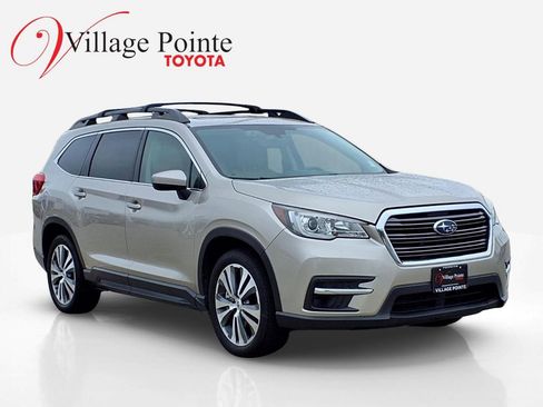Used 2019 Subaru Ascent Premium AWD/4WD image 10