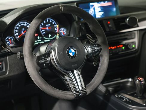 Used 2015 BMW M4 Coupe RWD image 36