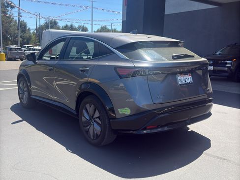 Certified 2023 Nissan Ariya FWD image 7