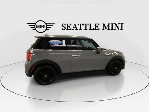 Certified 2023 MINI Cooper SE FWD image 11