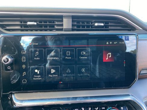 Certified 2024 GMC Sierra 1500 Denali Ultimate image 17