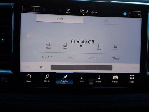 New 2026 Chrysler Pacifica Pinnacle image 23