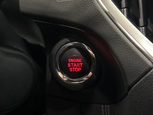 Used 2021 Subaru Forester Premium image 24