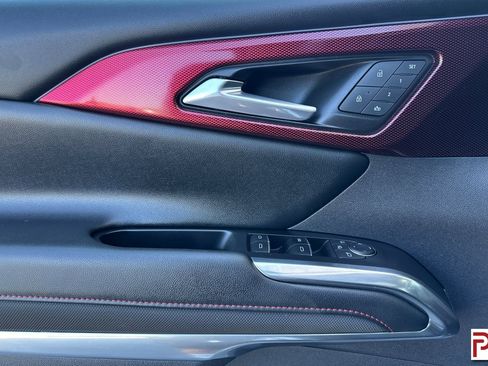 Certified 2024 Chevrolet Traverse RS w/ LPO, Floor Liner Package image 11