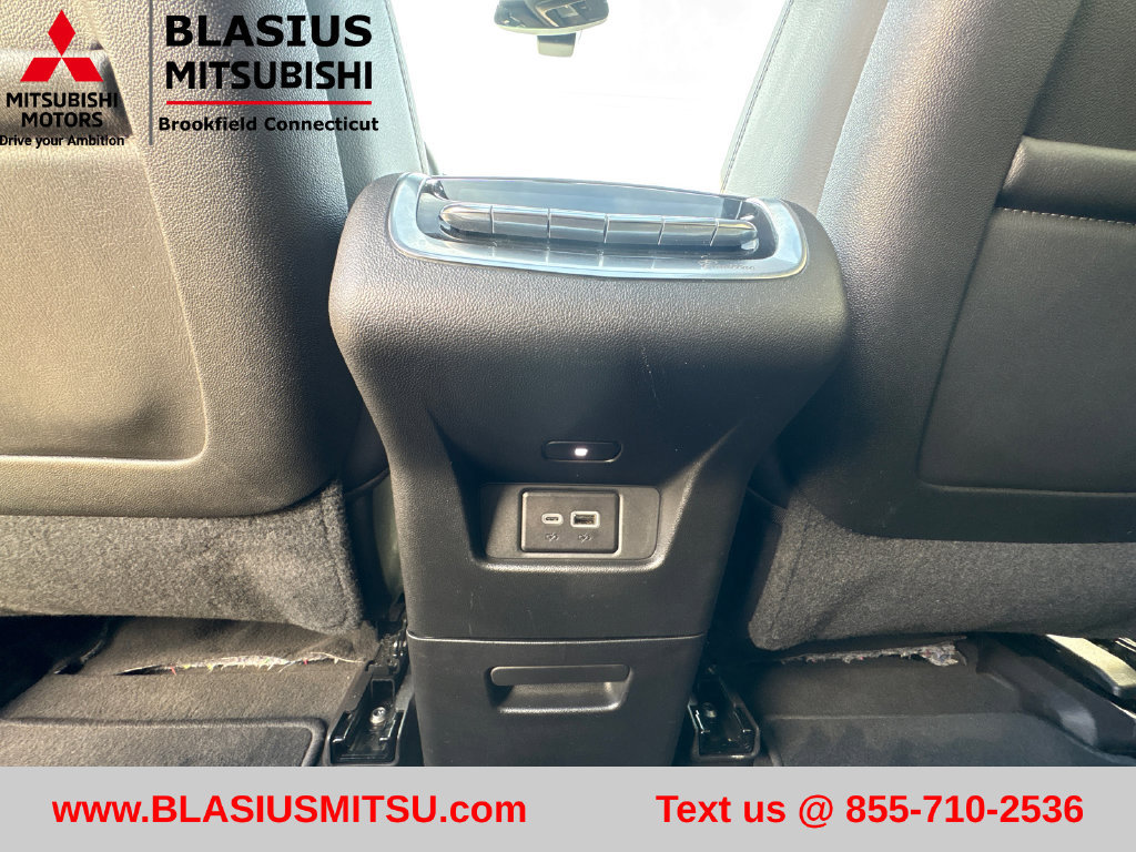 Used 2024 Cadillac XT6 Luxury AWD/4WD image 41