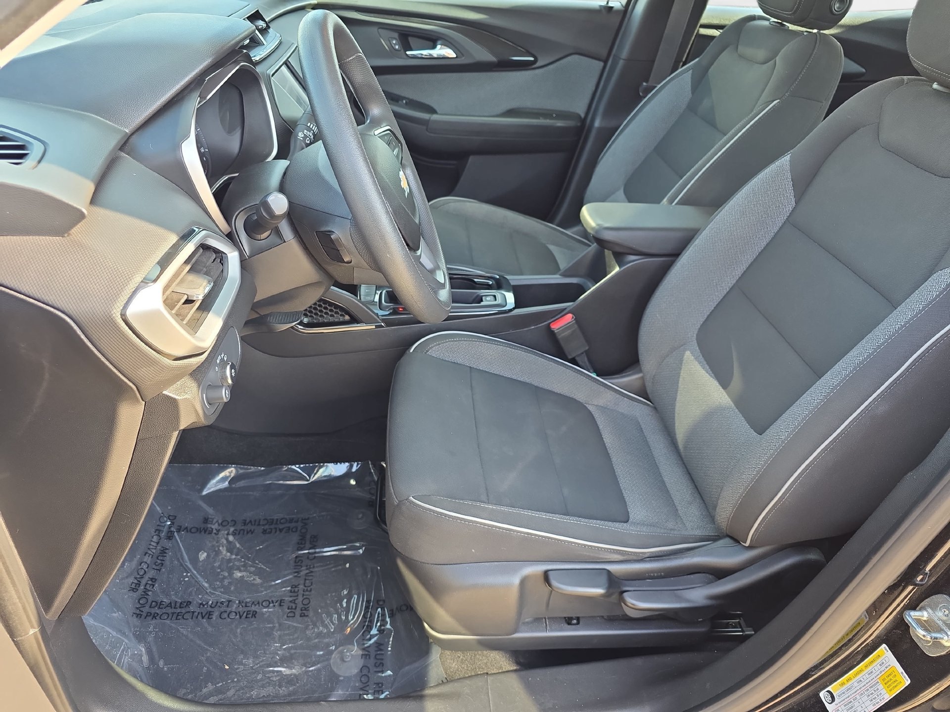Used 2021 Chevrolet TrailBlazer LS FWD image 14
