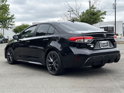Used 2023 Toyota Corolla SE FWD image 22