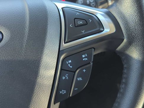 Used 2023 Ford Edge SEL image 24