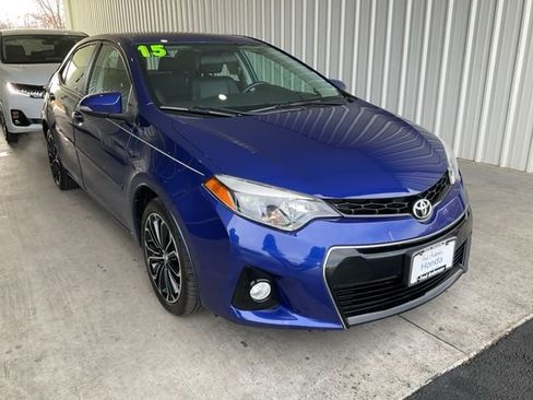 Used 2015 Toyota Corolla S Premium image 27