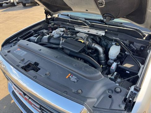 Used 2019 GMC Sierra 2500 4x4 Crew Cab w/ Sierra Convenience Package image 22