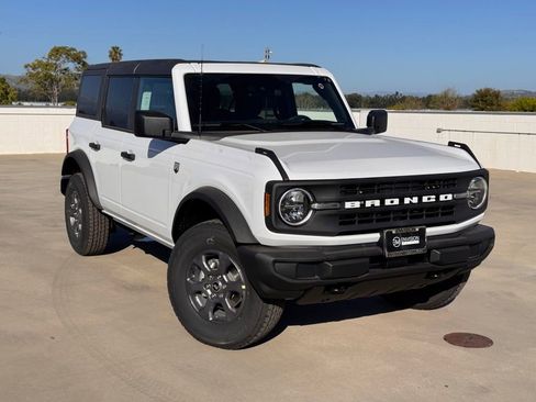 New 2026 Ford Bronco Big Bend image 2